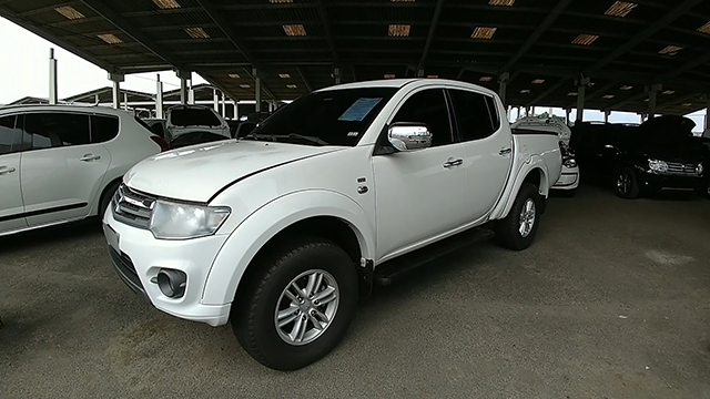 LOTE 046 Mitsubishi L200 Triton 3.5 V6 HPE 4WD