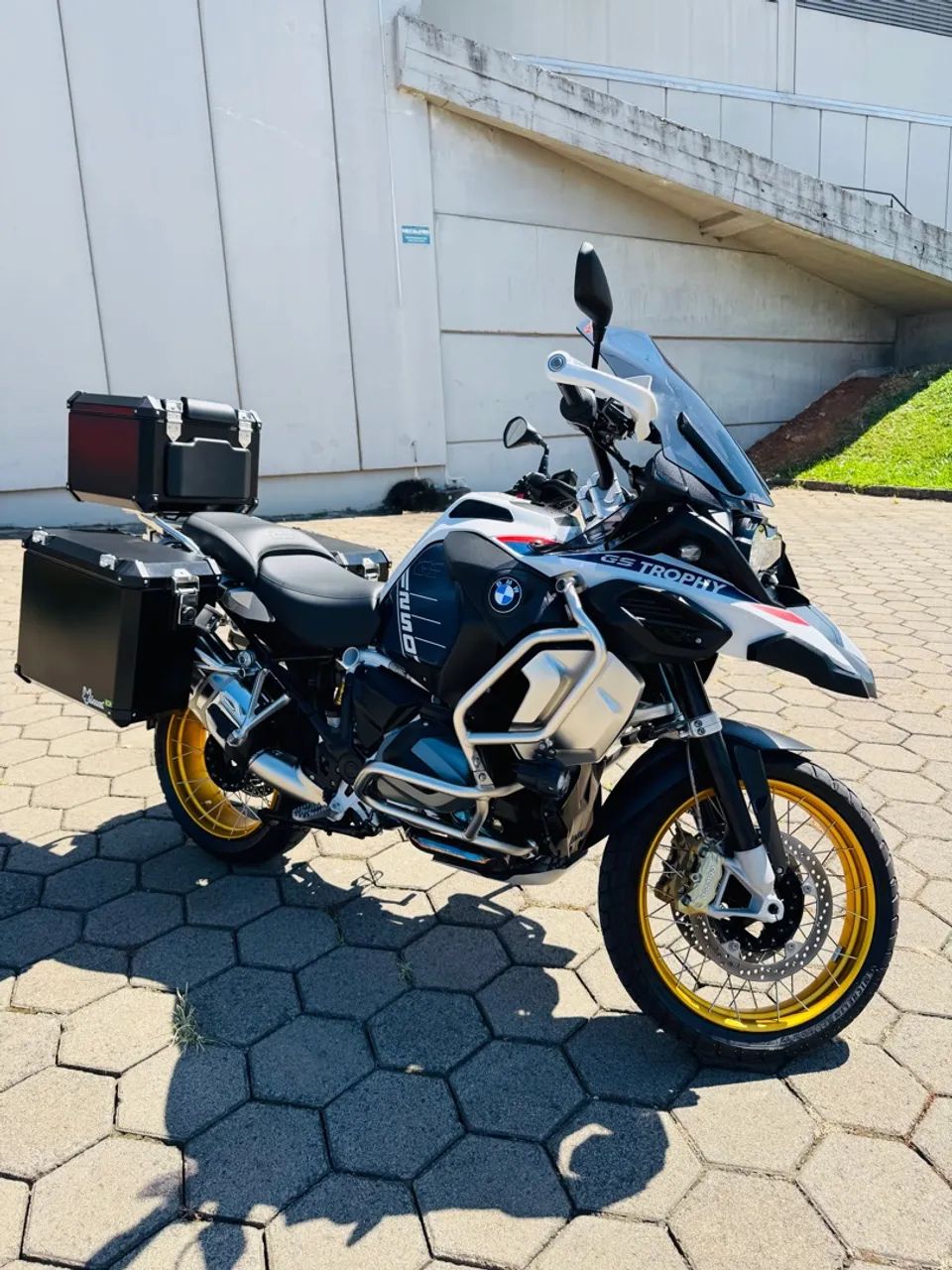 LOTE 023 BMW R 1250 GS ADVENTURE TROPHY 
