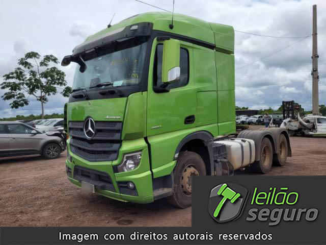 LOTE 007 MERCEDES BENZ ACTROS