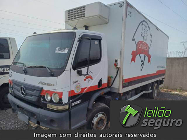 LOTE 012 MERCEDES BENZ ACCELO