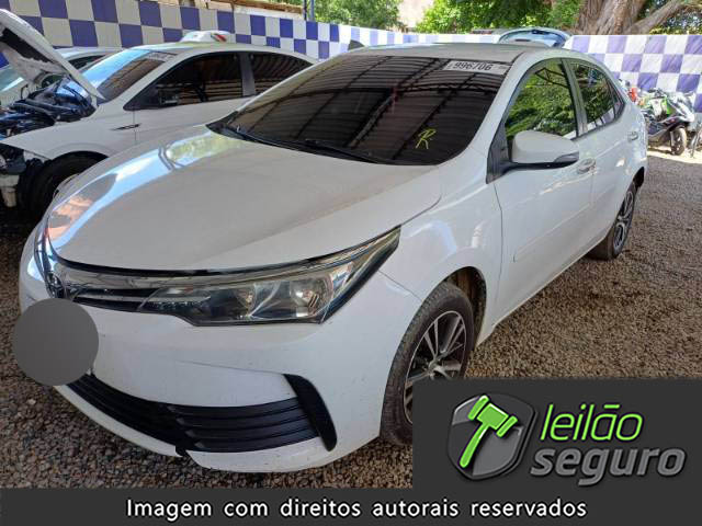 LOTE 025 TOYOTA COROLLA